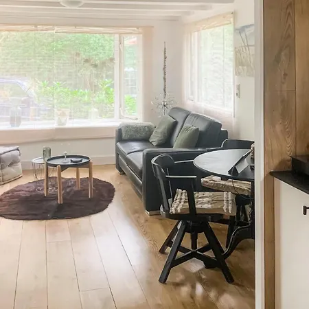 Campsite Pet Friendly Stacaravan